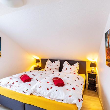 Tapas Restaurante 2 Apartment เฟียร์เซน ภายนอก รูปภาพ